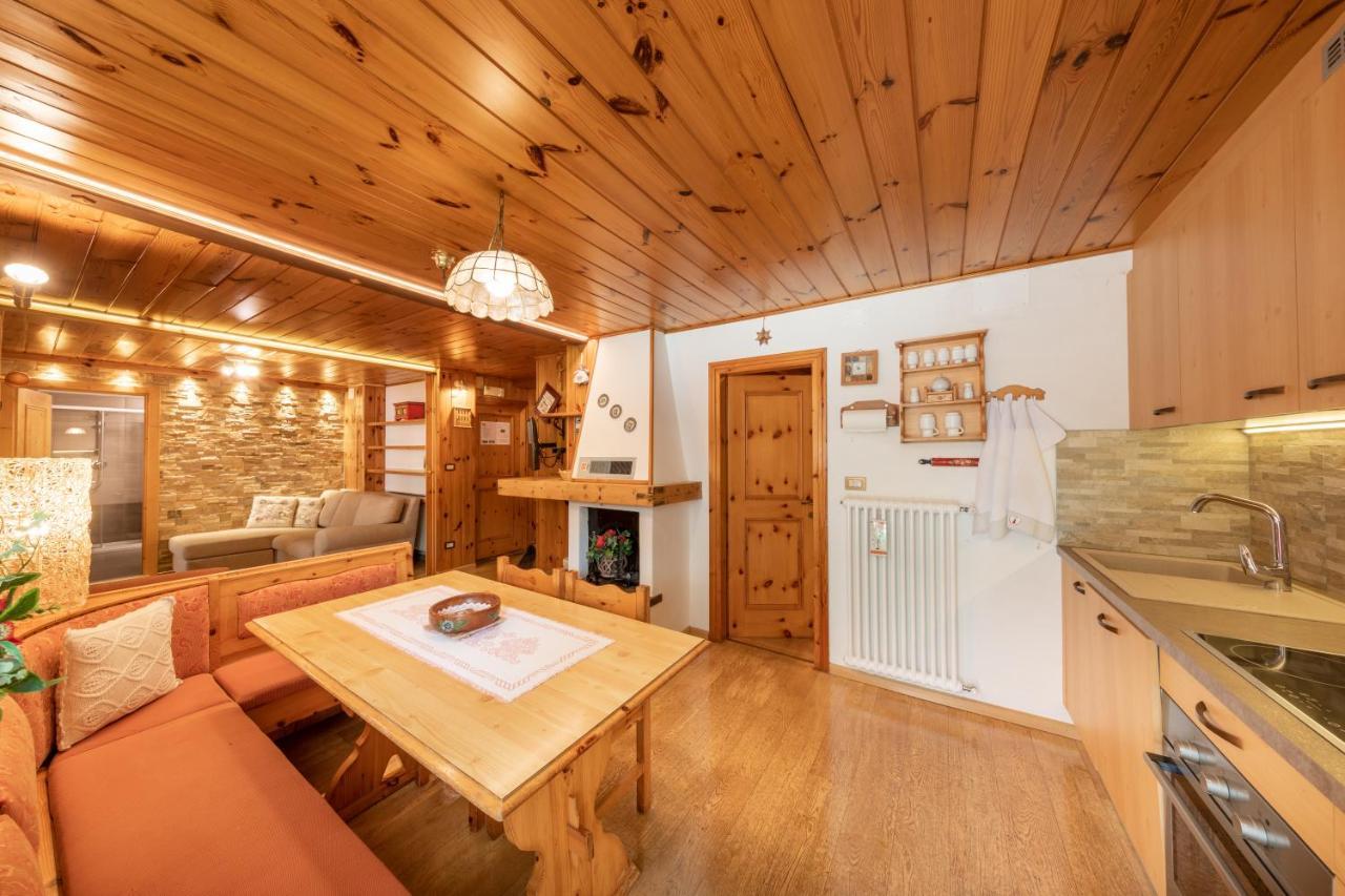 Majon D'Aisciuda Daire Vigo di Fassa Dış mekan fotoğraf