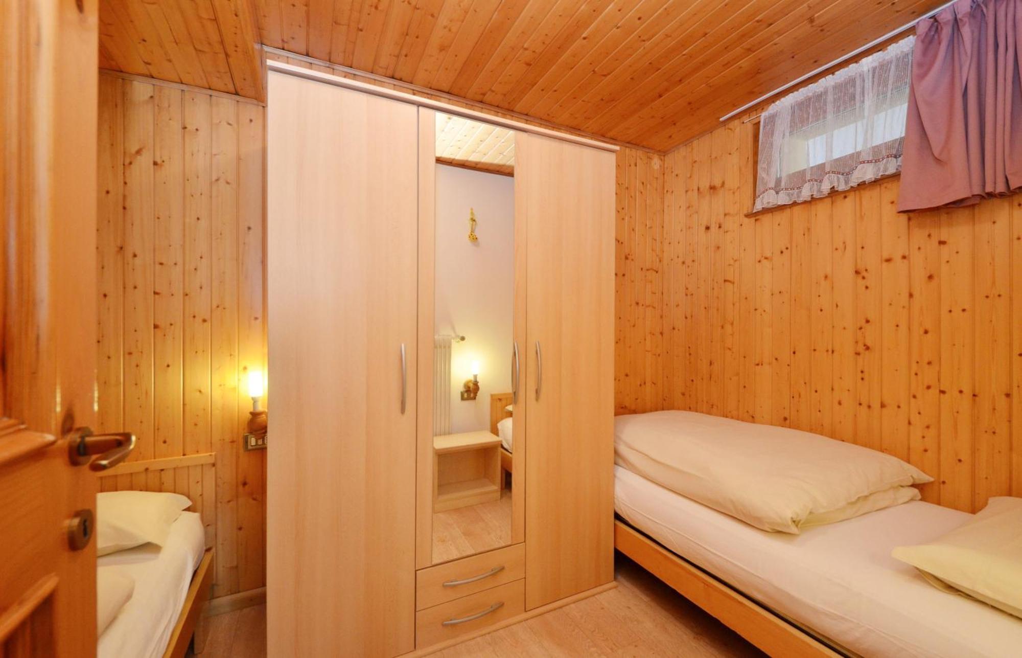 Majon D'Aisciuda Daire Vigo di Fassa Oda fotoğraf